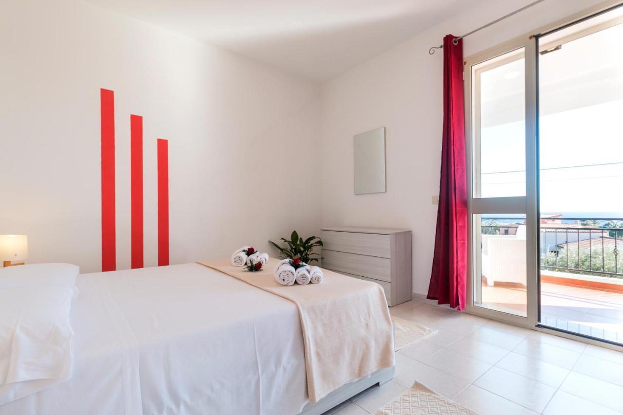Suite Apartment La Punta Cala Gonone Esterno foto