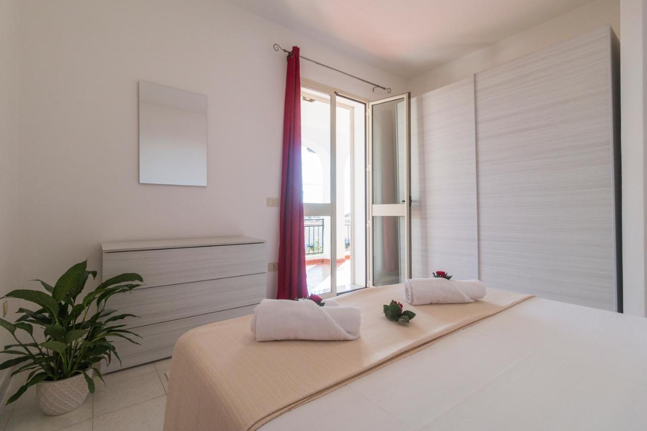 Suite Apartment La Punta Cala Gonone Esterno foto